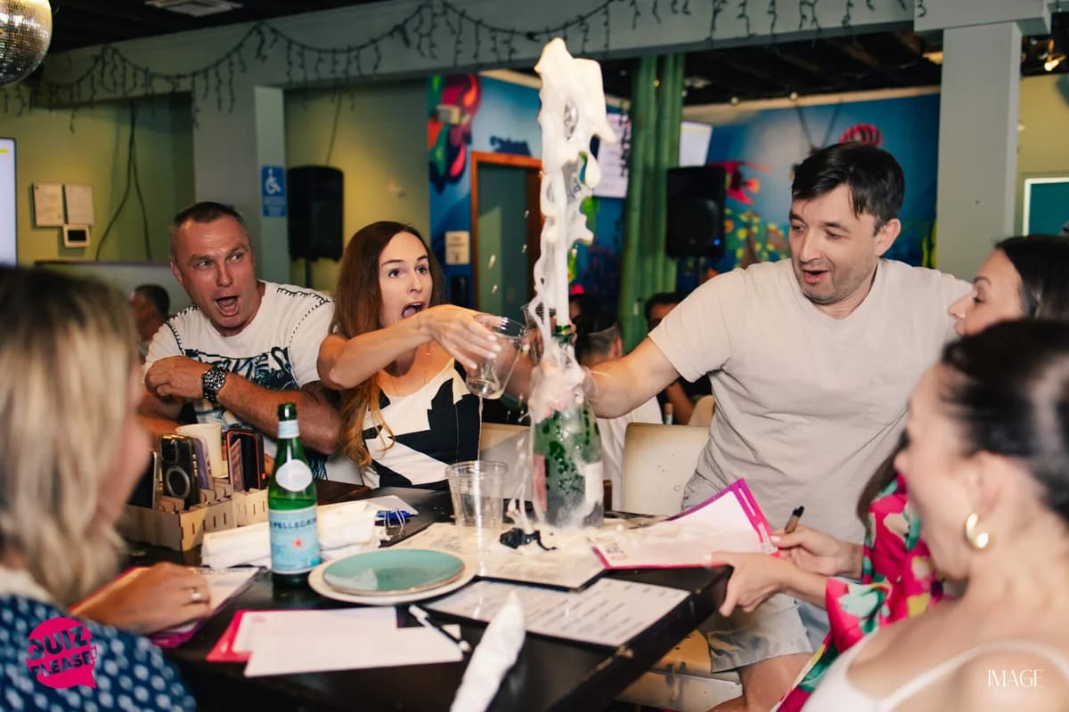 Quiz, please - event photography Miami