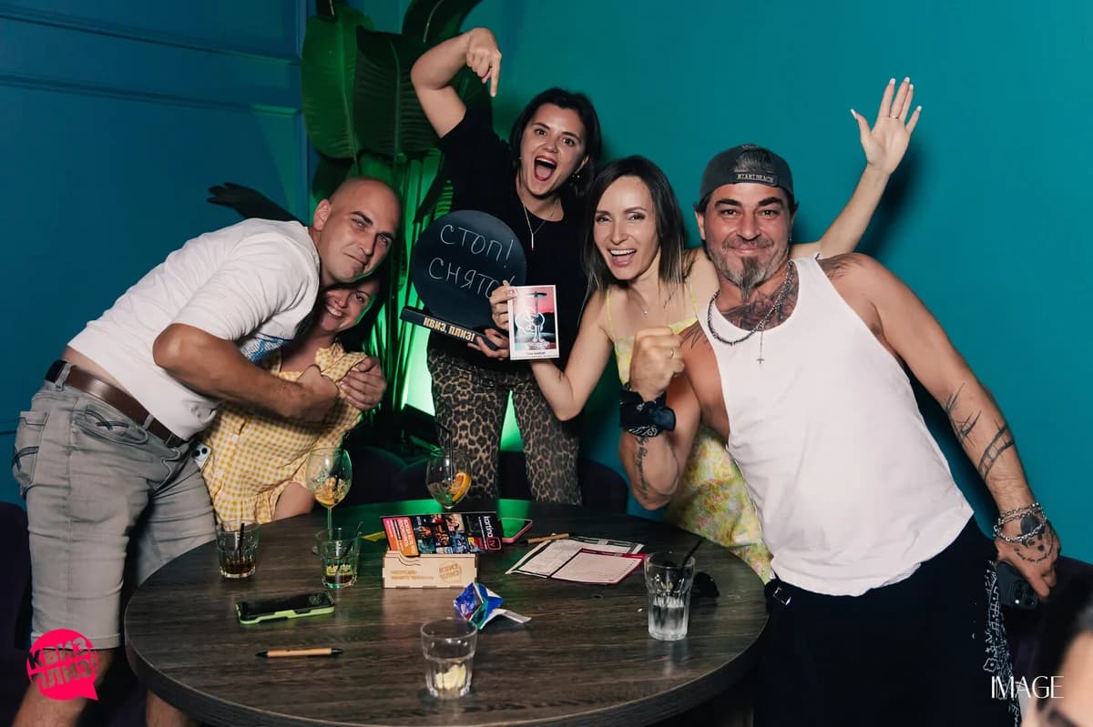 Quiz, please - event photography Miami